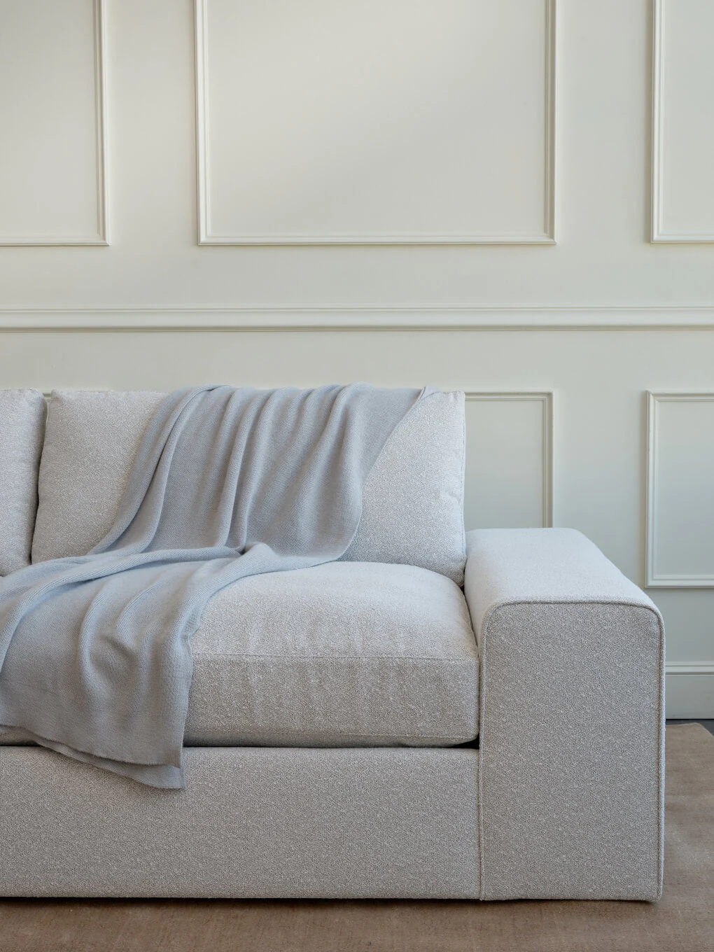 Blumen Chaise Sectional in Natural Latex - Image 5