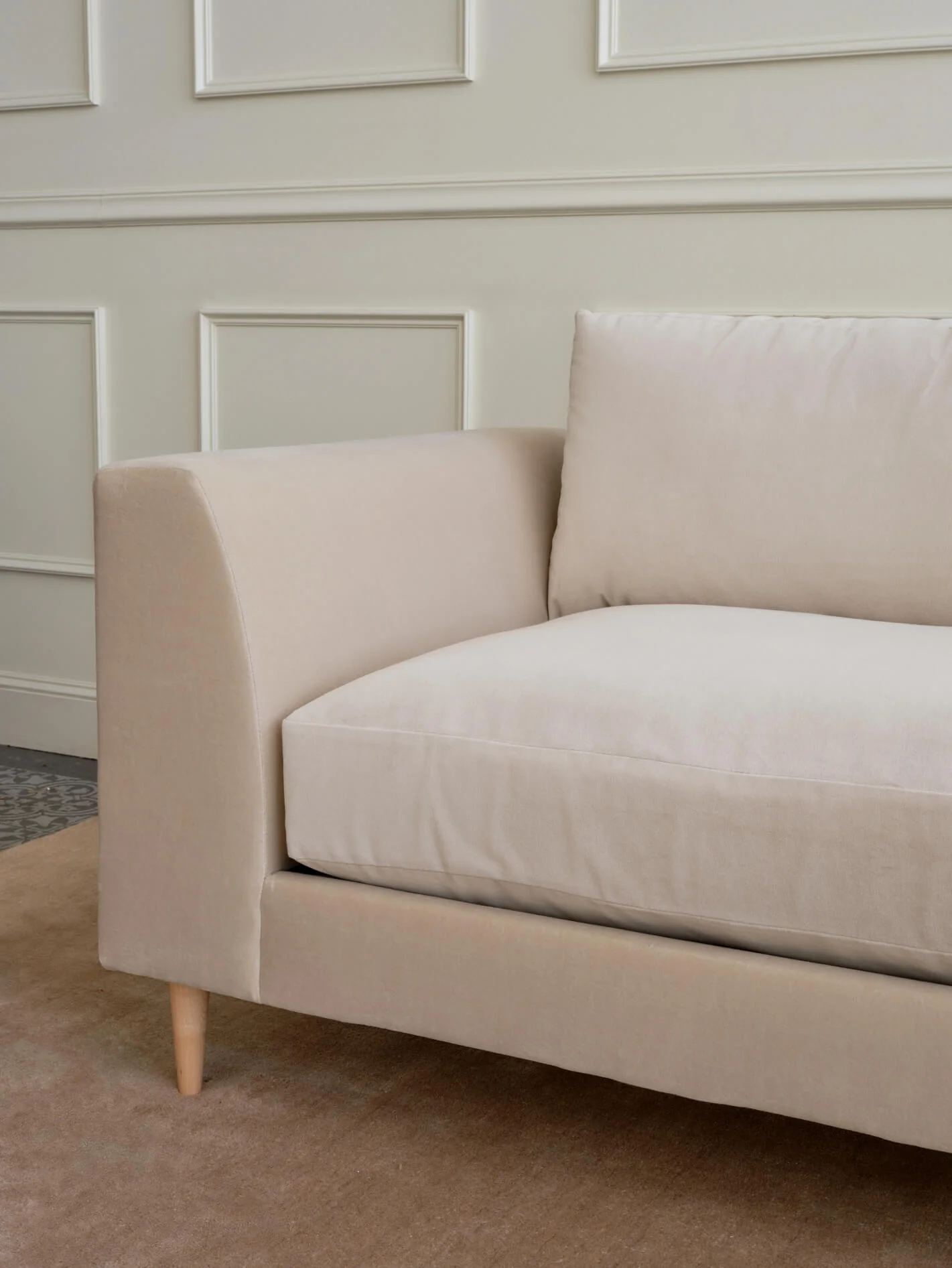 Dekayess Sofa in Natural Latex - Image 5