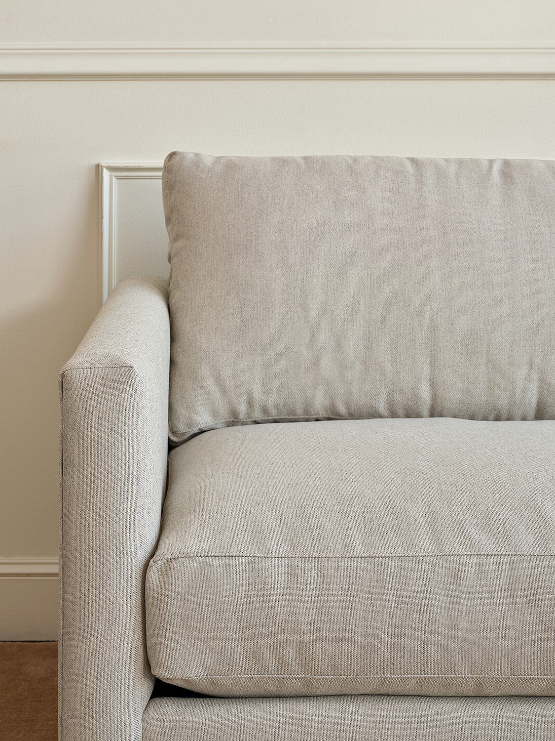 Franklin Swivel Chair in Natural Latex - Image 4