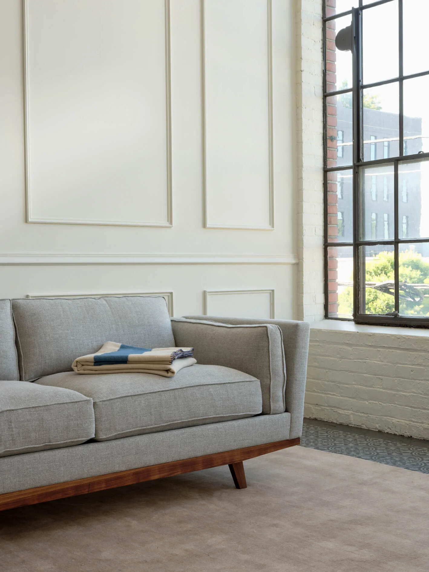 Kirnik Bumper Sectional in Natural Latex - Image 3